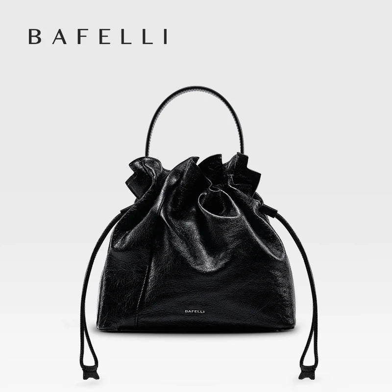 BUCKET HANDBAGS