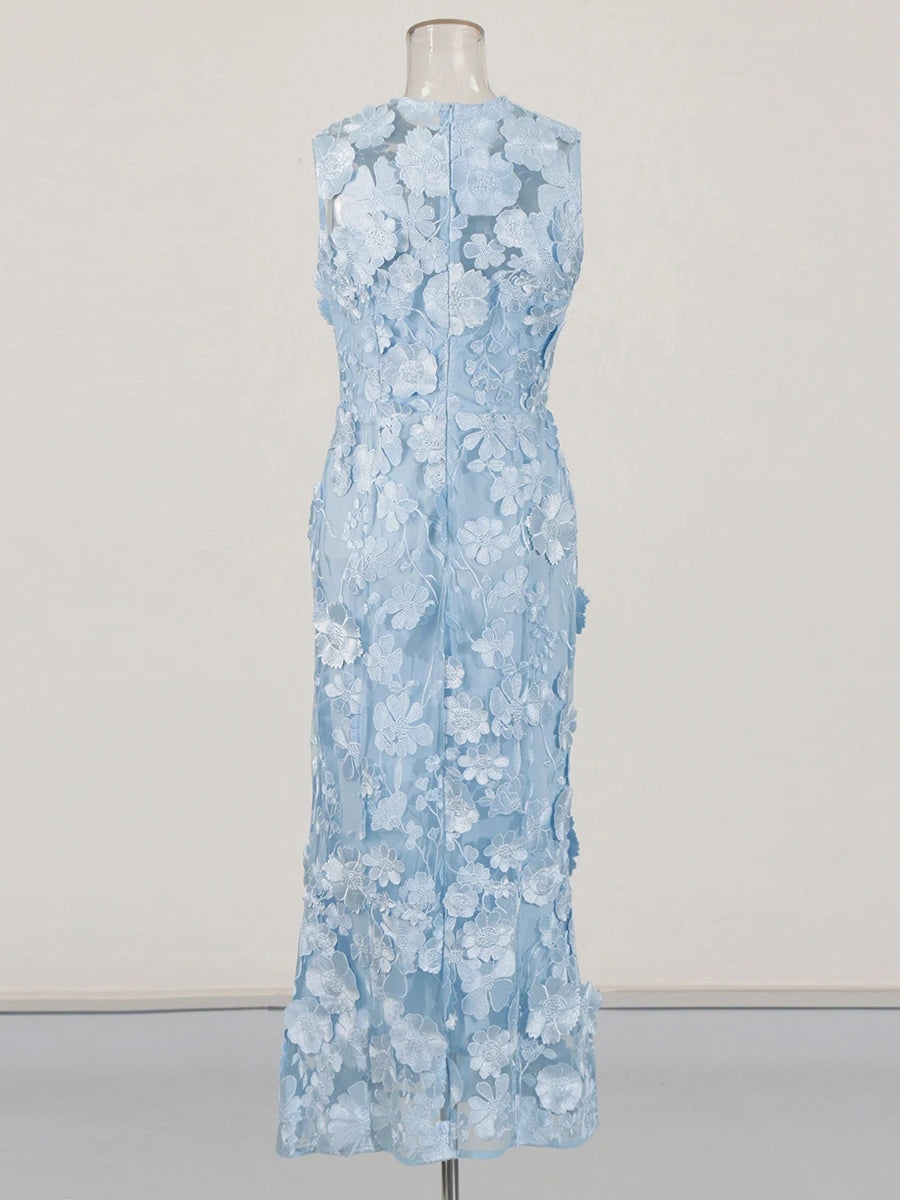 Spliced Appliqués Slimming Dress