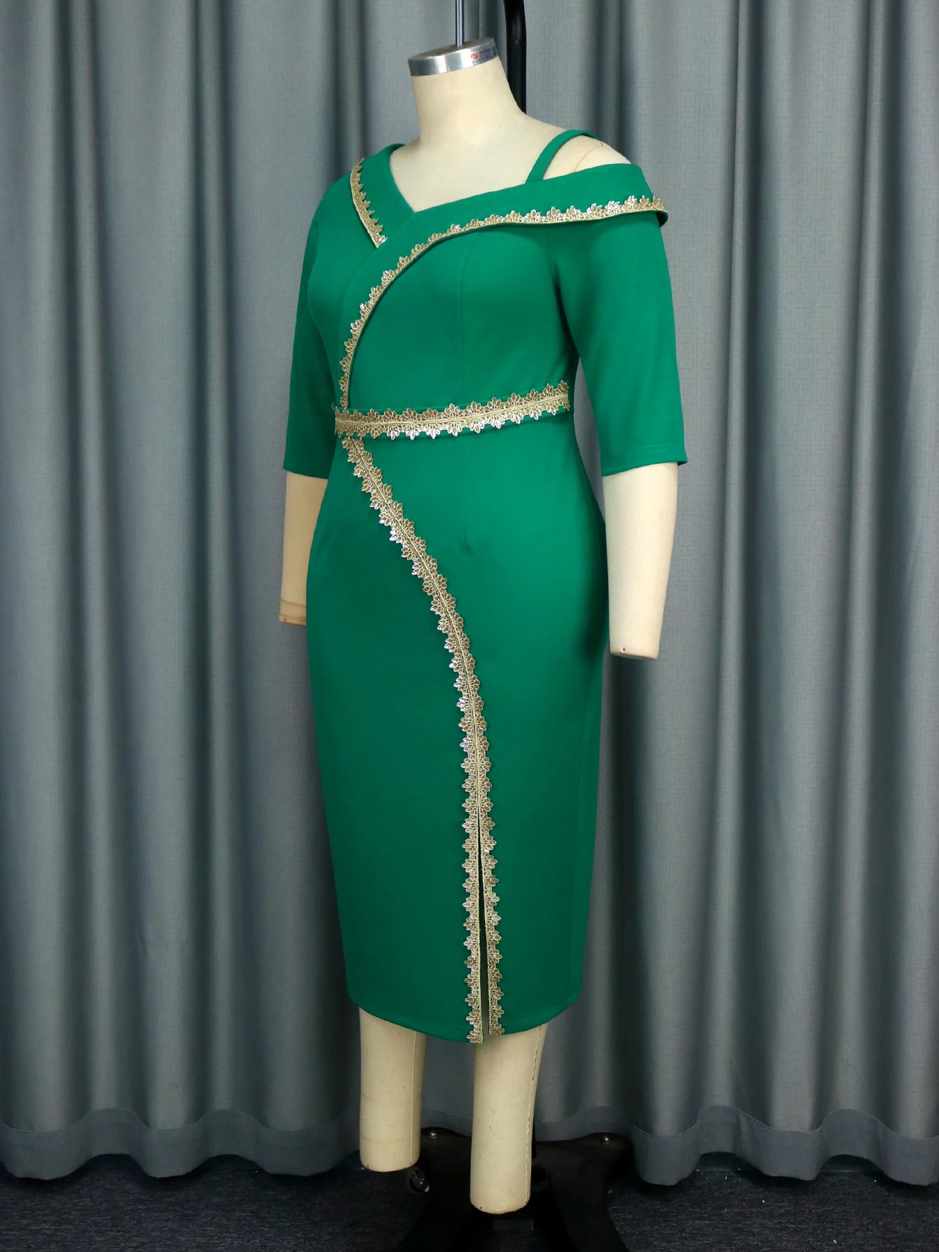 Plus Size Women Asymmetrical Neck One Shoulder Dress