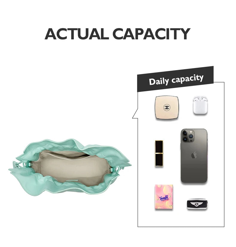 BUCKET HANDBAGS