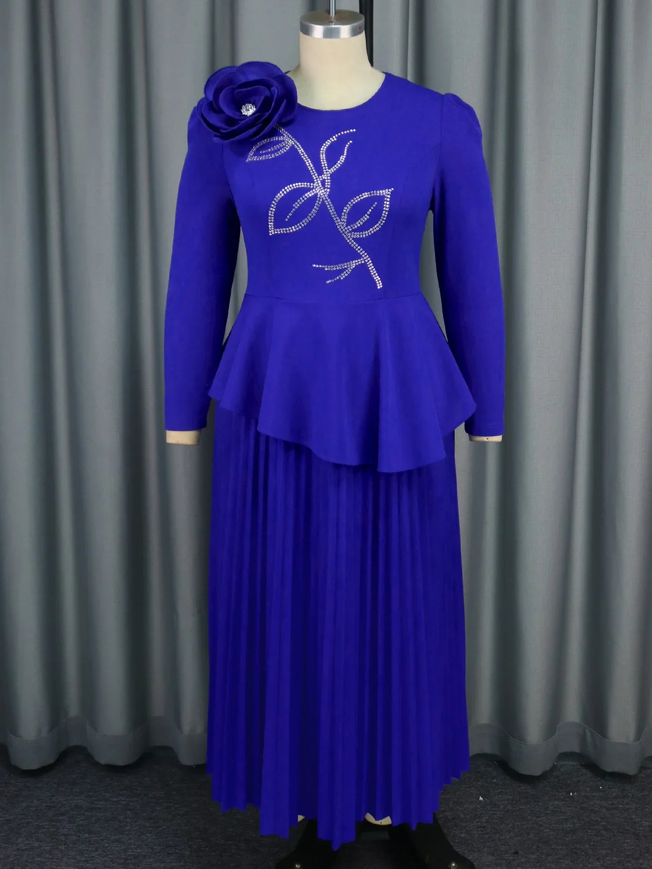 Plus Pleated Flower Dress