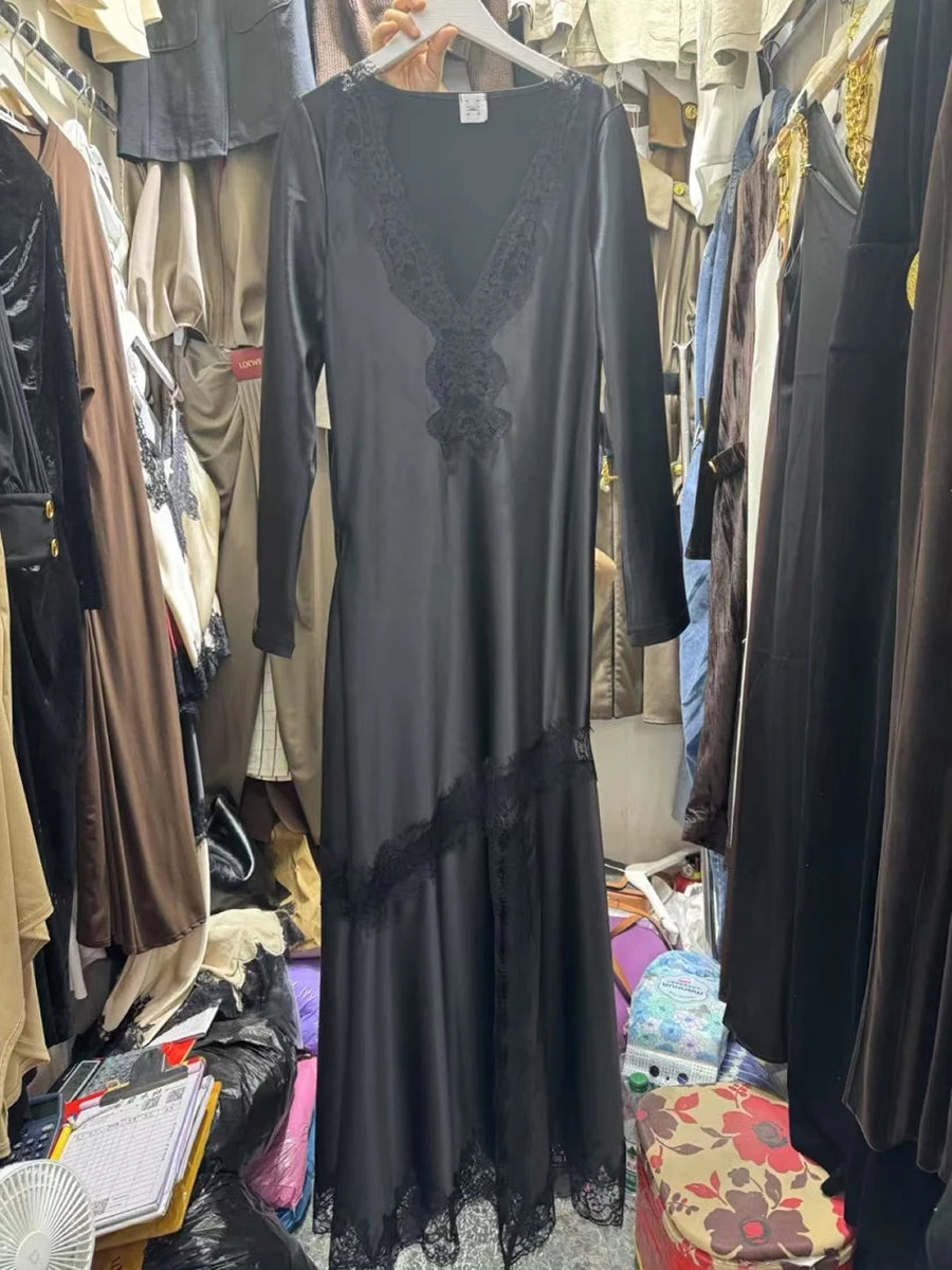 Spliced Lace Dresses