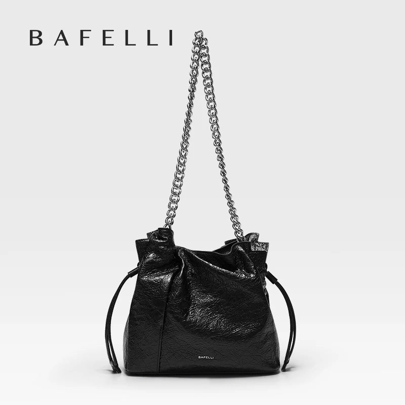 BUCKET HANDBAGS