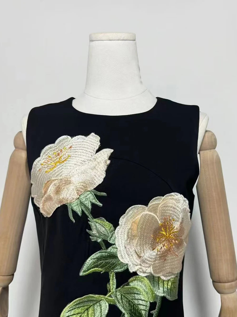 Spliced 3D Flower Dress
