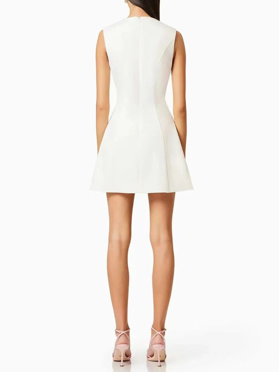 Hit Color Appliqué Dress