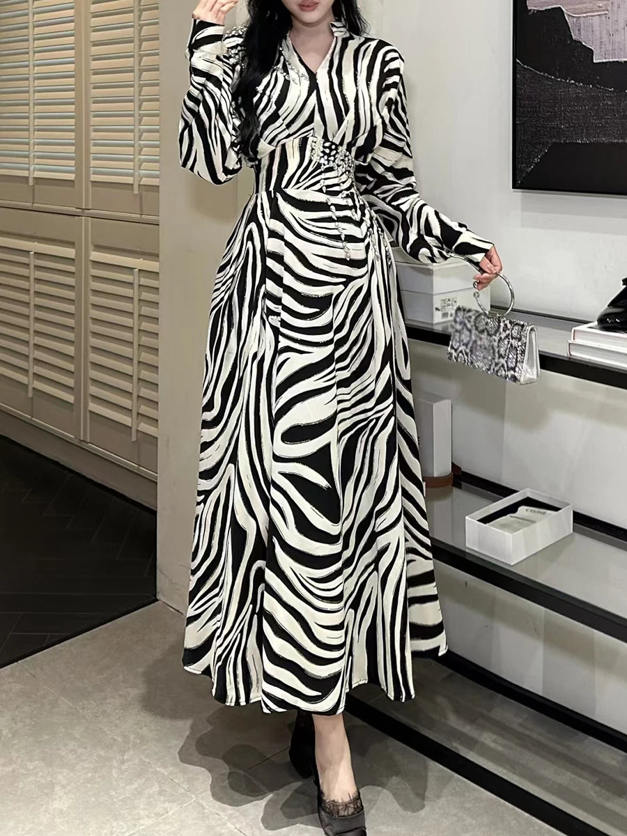 Hit Color Spliced Striped Fashion Dresses