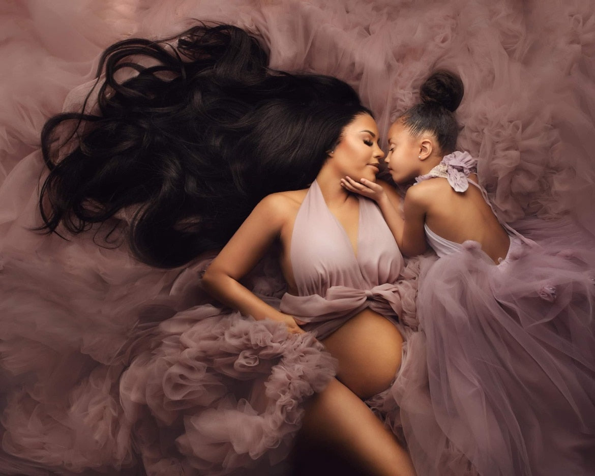 Elegant Halter Maternity Dresses for Photo Shoot