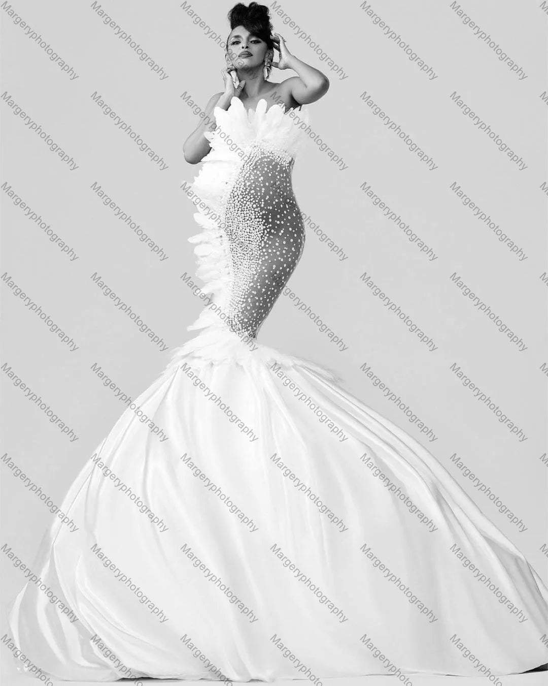 Luxury White Beaded Crystals Mermaid Maternity Dress Sexy Strapless Feather Pregnancy Dresses See Thru Bridal Gowns Photo Shoot