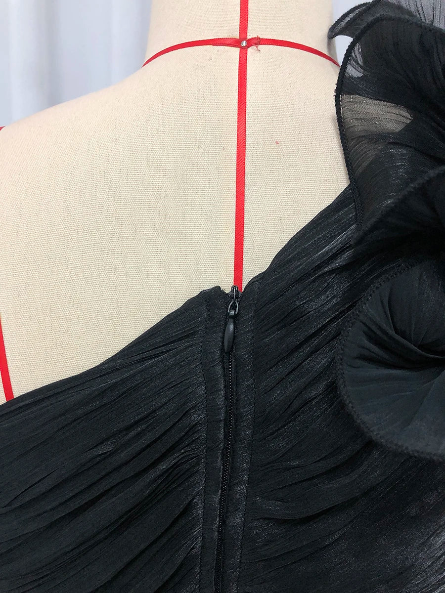 Black Spliced Fungus Folds Irregular Long Dress