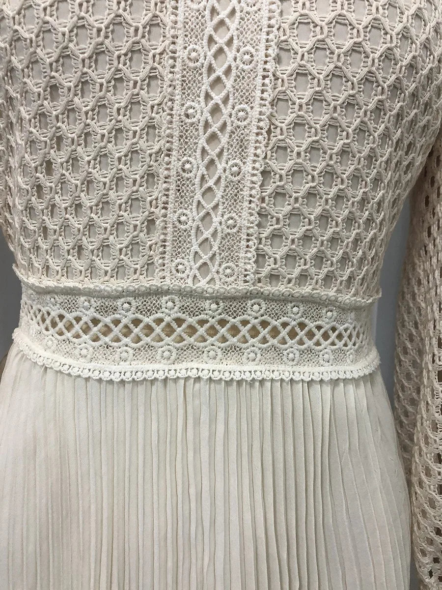 Hollow Out Spliced Embroidery Dresses
