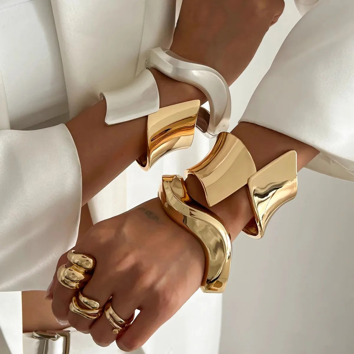 Irregular Geometric Bracelet Match With Accessories