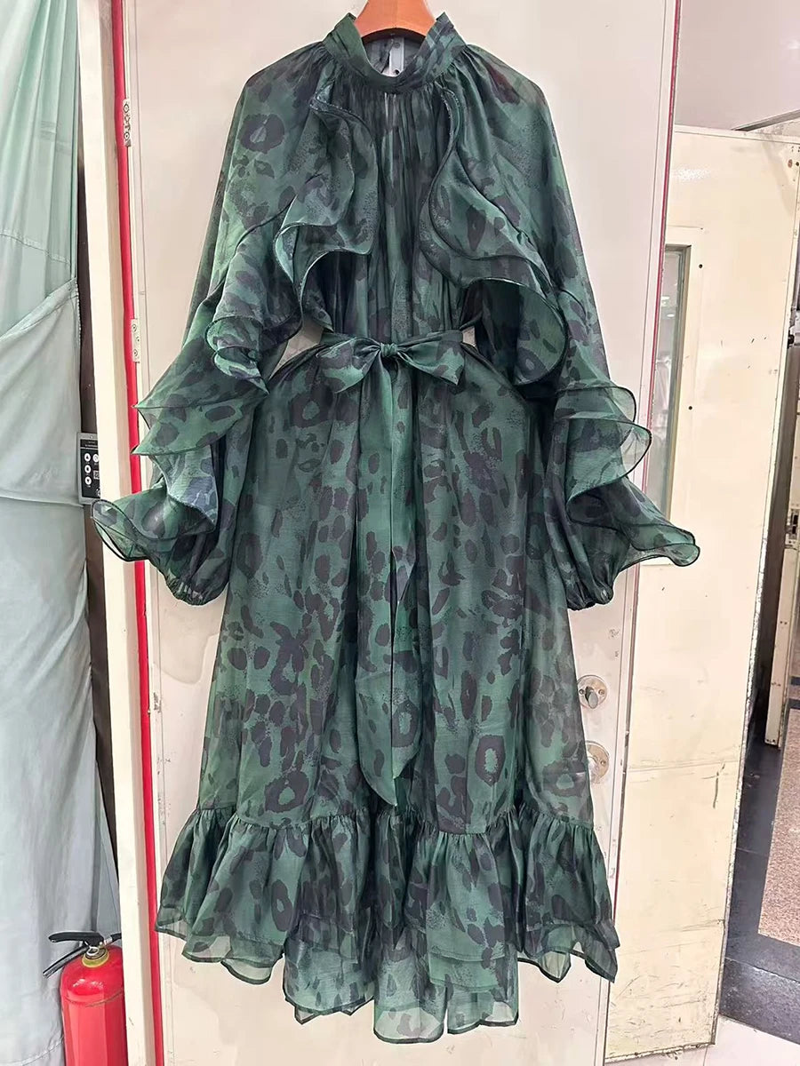 GREEN / S