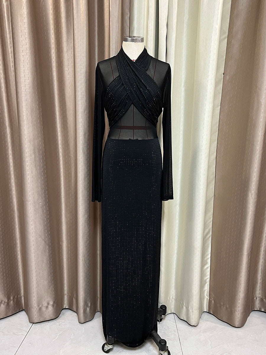 BLACK / M