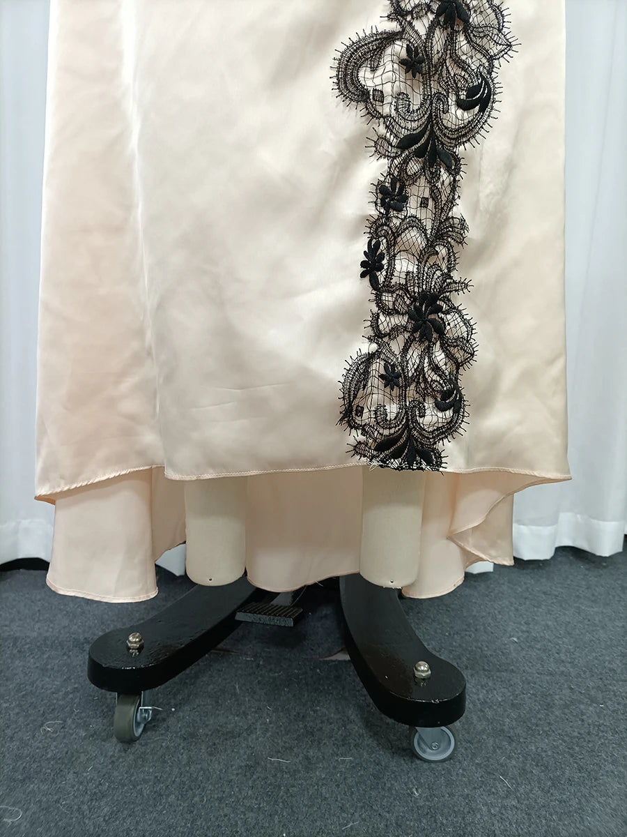Spliced Lace Dresses