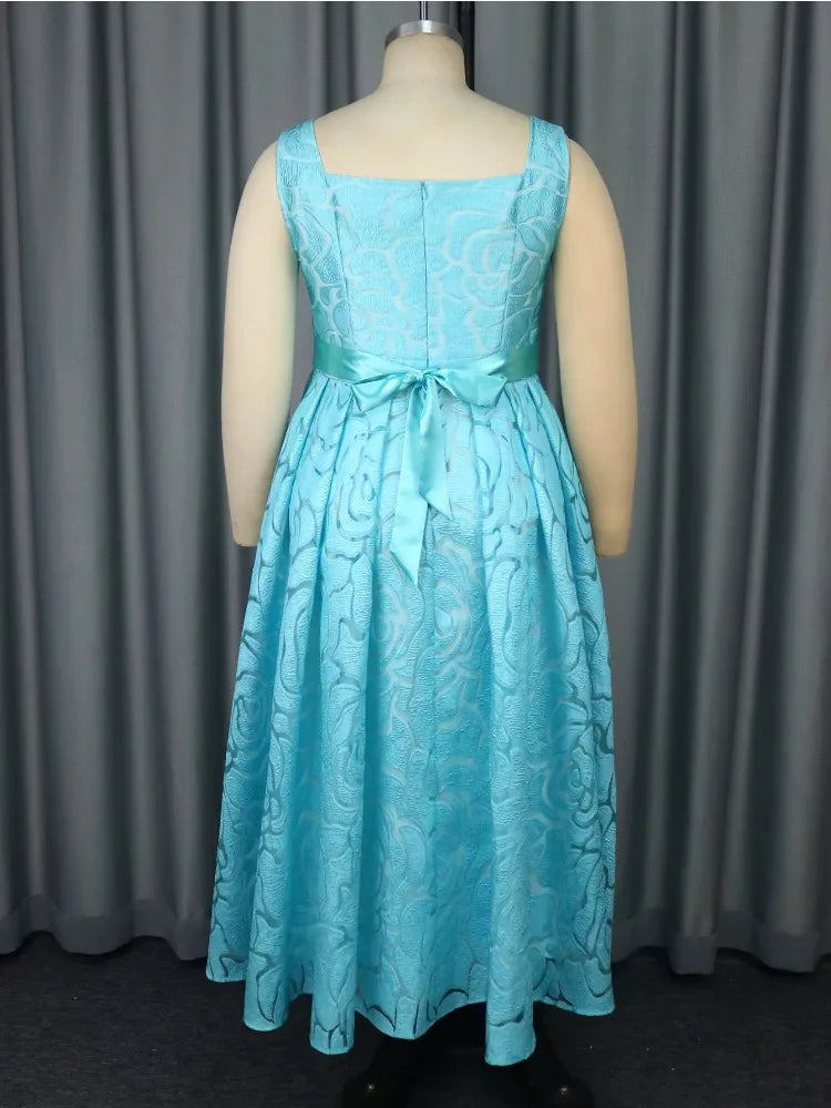 Plus Size Jacquard Midi Dress