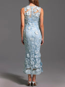 Spliced Appliqués Slimming Dress