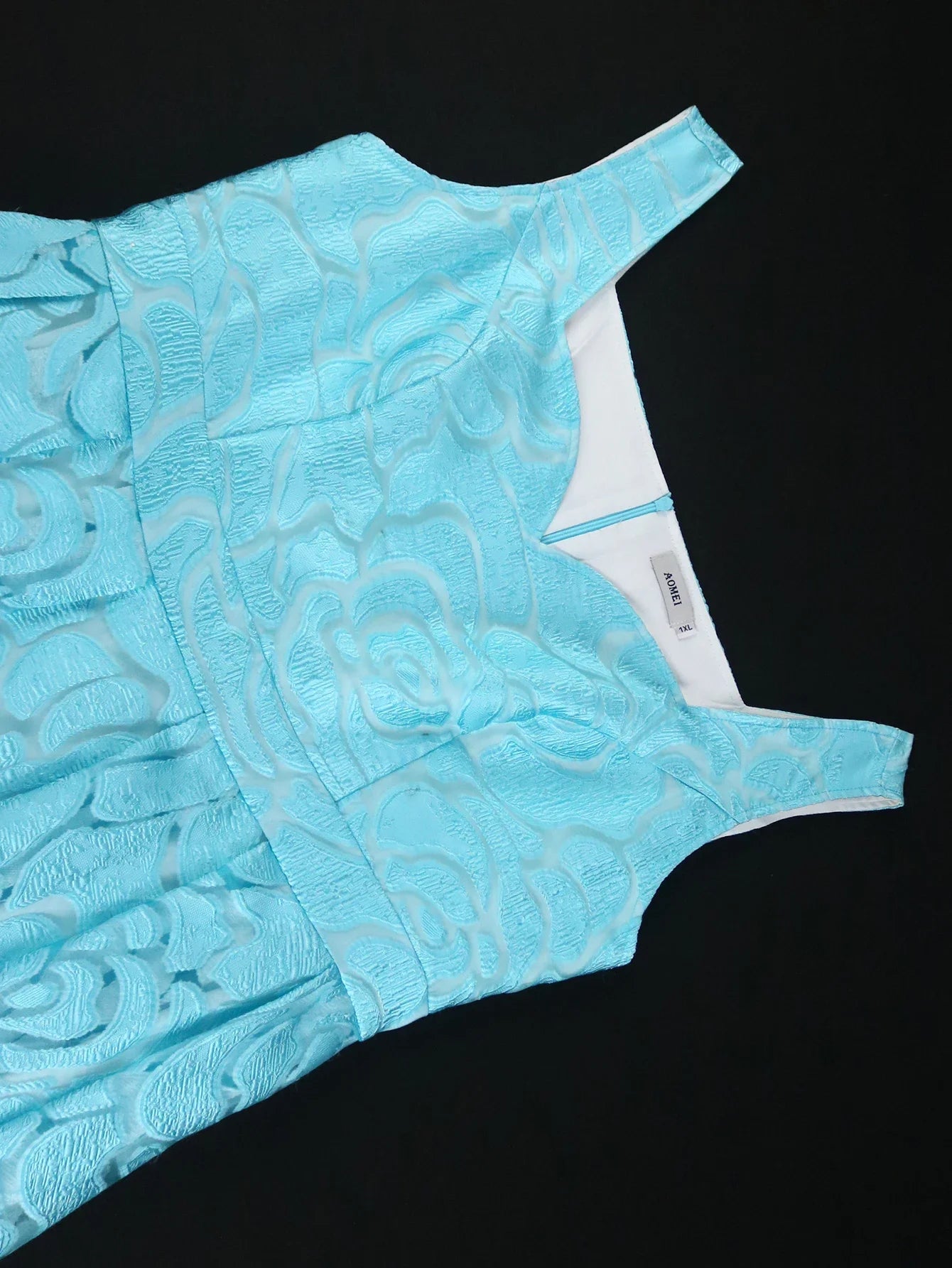 Plus Size Jacquard Midi Dress