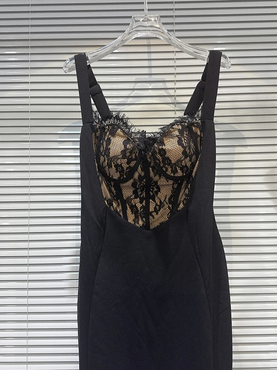 Spliced Lace Dresses