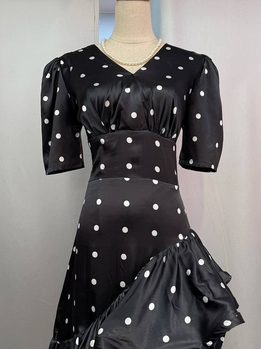 Hit Color Dot Dresses