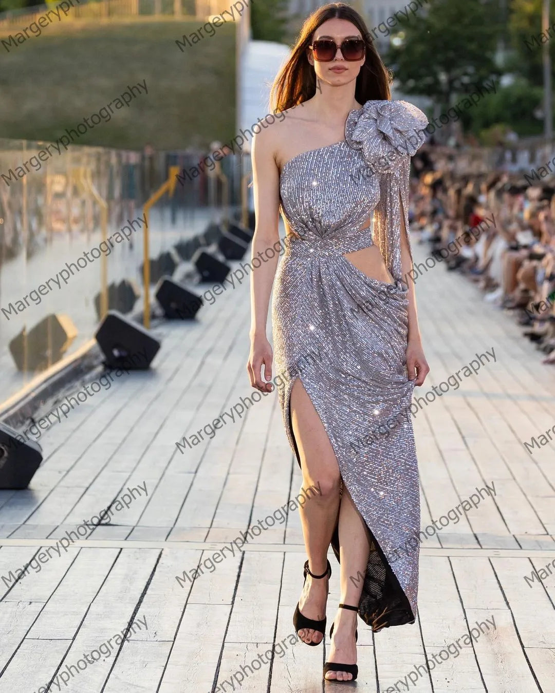 One Shoulder Sequins Evening Dress