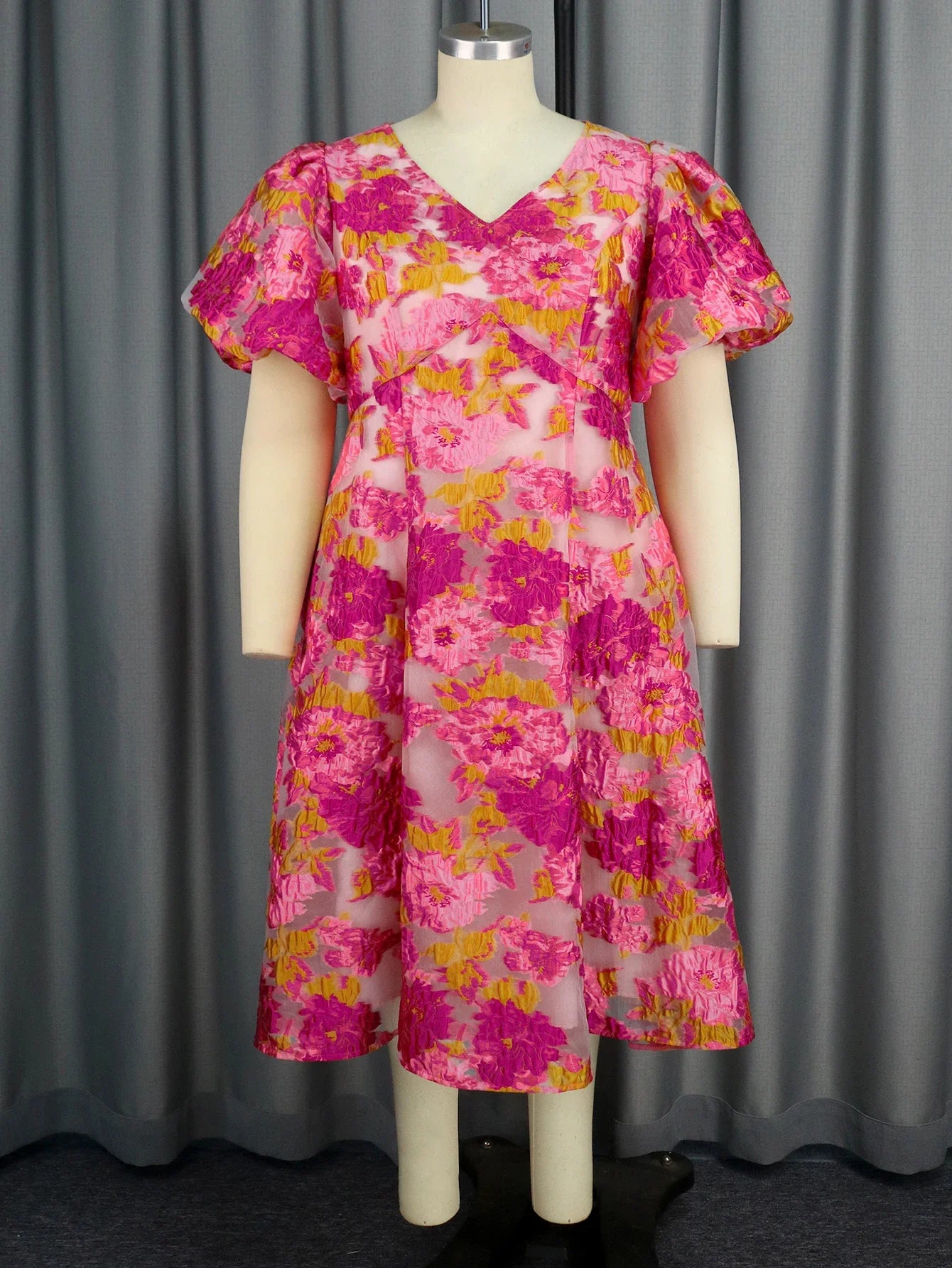 Plus Size  Jacquard Floral Dress