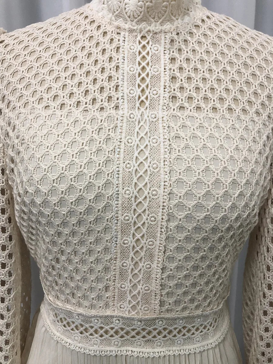 Hollow Out Spliced Embroidery Dresses
