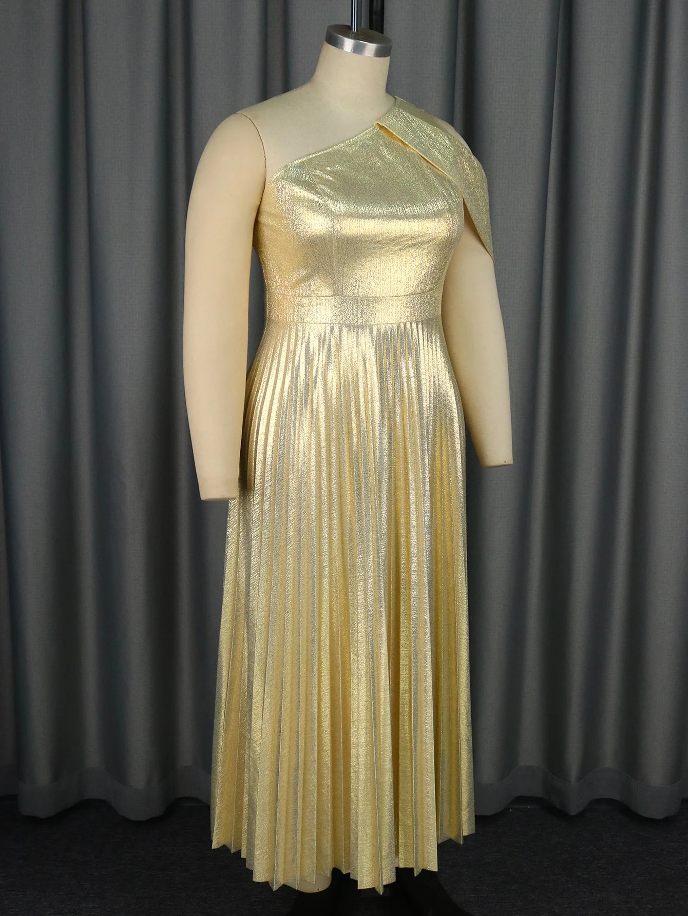 Shiny Gold Long Pleated Dress