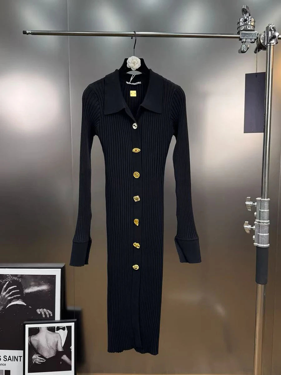 BLACK / M