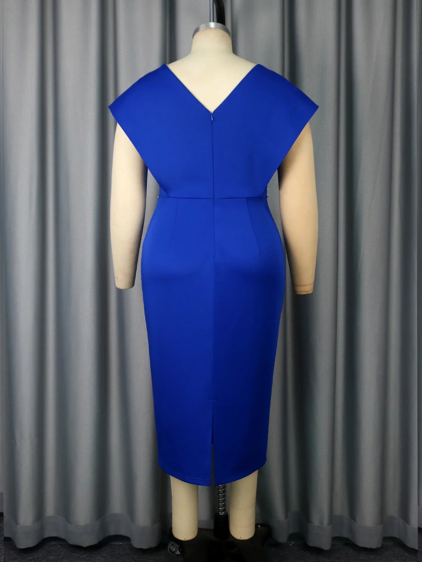 Plus Size V Neck Midi Dresses with Diamond and Glitter