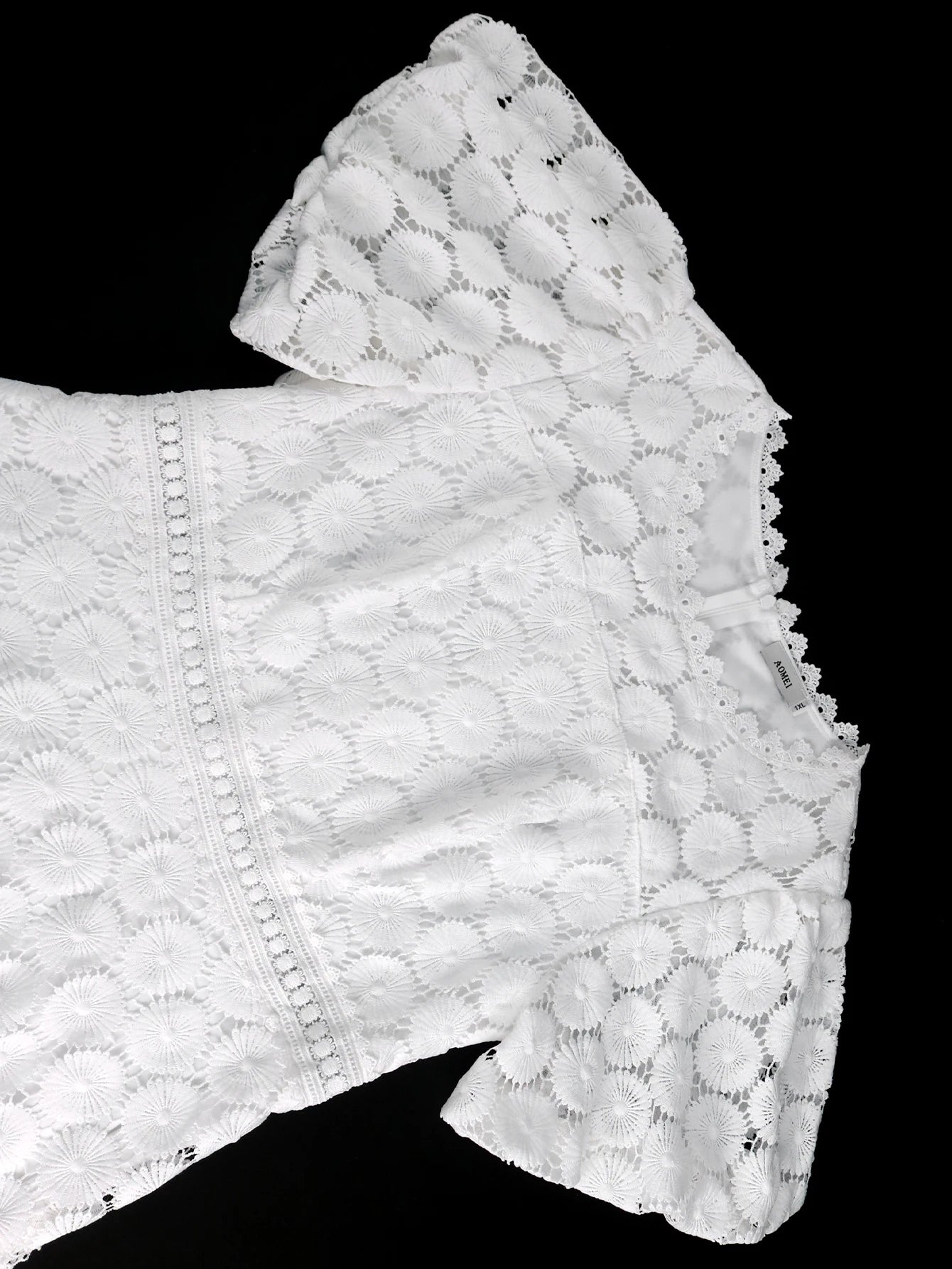 Plus Size White Lace Dresses